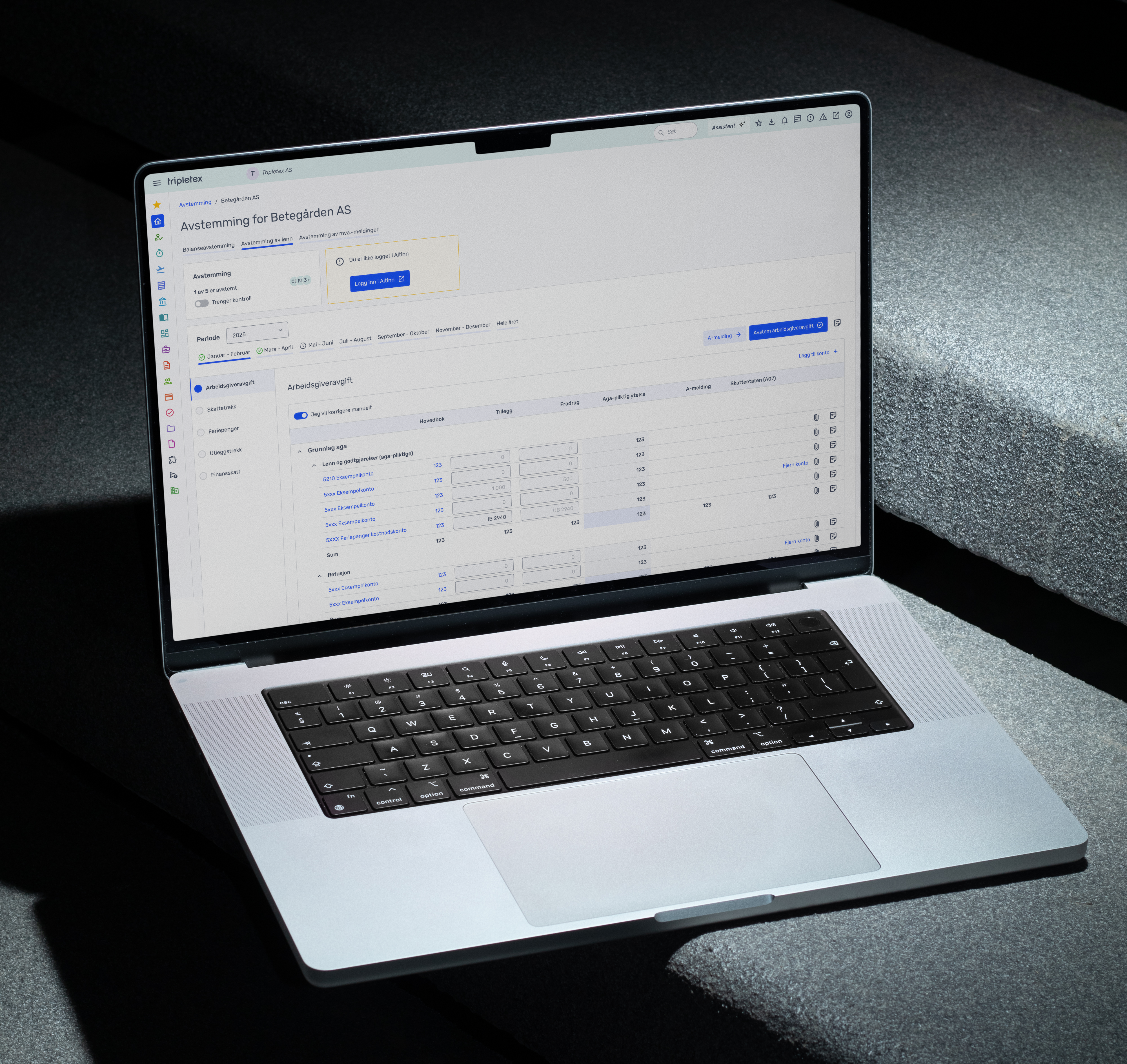 The new Tripletex reconciliation interface (Avstemming for Betegården AS) shown on a laptop screen.